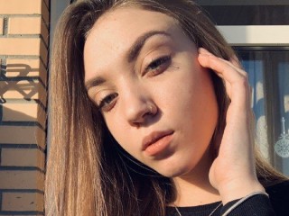 Gentle_Sunshine webcam girl as a performer. Gallery photo 3.