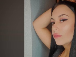 celesta_moods webcam girl as a performer. Gallery photo 3.