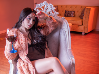 MeganxPalmer webcam girl as a performer. Gallery photo 3.