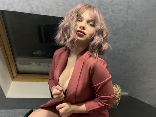 LisaPerez webcam girl as a performer. Gallery photo 4.