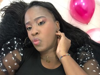 nathachaV webcam girl as a performer. Gallery photo 6.