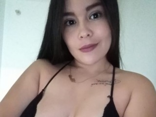 haileey_18 webcam girl as a performer. Gallery photo 6.