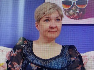 BellaKeat webcam girl as a performer. Gallery photo 1.