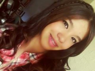 LisaThomas webcam girl as a performer. Gallery photo 1.