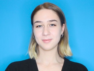 NadinDalton webcam girl as a performer. Gallery photo 1.