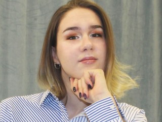 NadinDalton webcam girl as a performer. Gallery photo 3.