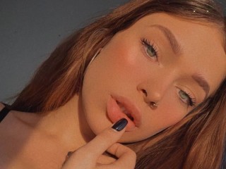 Megaaan_xx webcam girl as a performer. Gallery photo 4.