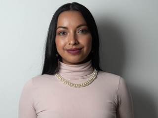 BellaFord webcam girl as a performer. Gallery photo 2.