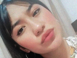 X_Mulannewhorny_X webcam girl as a performer. Gallery photo 1.