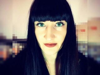 Agnesss_x webcam girl as a performer. Gallery photo 2.