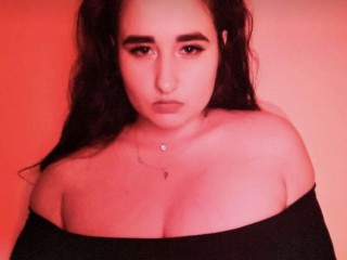 MissVendetta webcam girl as a performer. Gallery photo 1.