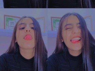 KloeSexyy webcam girl as a performer. Gallery photo 3.