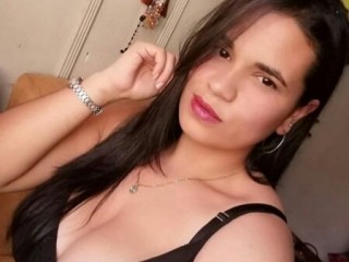 Emmabigboobs webcam girl as a performer. Gallery photo 2.