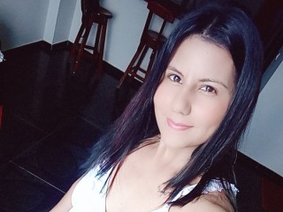 Saray_mcwanny webcam girl as a performer. Gallery photo 2.