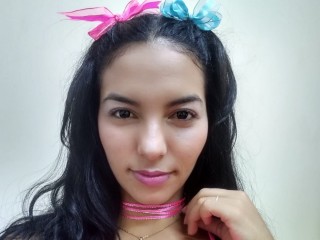 kameronrose18 webcam girl as a performer. Gallery photo 4.