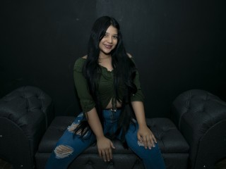 MichelleWatsonn webcam girl as a performer. Gallery photo 2.