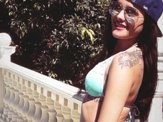 Angel_dreams webcam girl as a performer. Gallery photo 3.