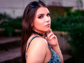 ArianaJoness webcam girl as a performer. Gallery photo 2.