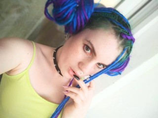 Jennifer_DaviSs webcam girl as a performer. Gallery photo 1.