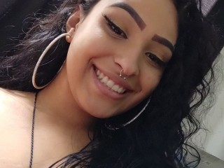 AmeliaXlonghair webcam girl as a performer. Gallery photo 2.