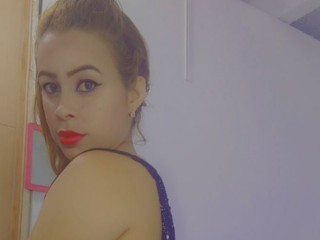 kristal_rouse webcam girl as a performer. Gallery photo 2.