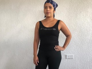 canelita128 webcam girl as a performer. Gallery photo 1.