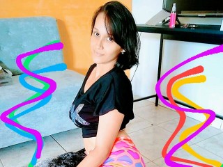 BITCH_LULU2 webcam girl as a performer. Gallery photo 3.