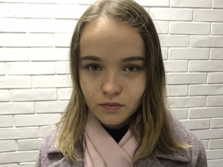 RosalinStein webcam girl as a performer. Gallery photo 1.