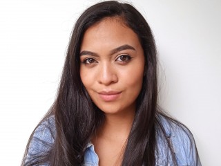 AmeliaMorison webcam girl as a performer. Gallery photo 1.