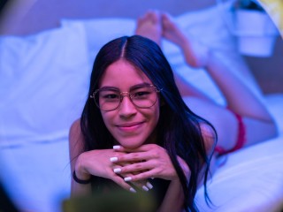 Nattaly_Brown webcam girl as a performer. Gallery photo 6.