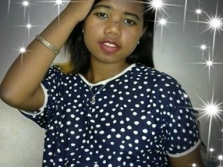 bellechattepoilue webcam girl as a performer. Gallery photo 1.