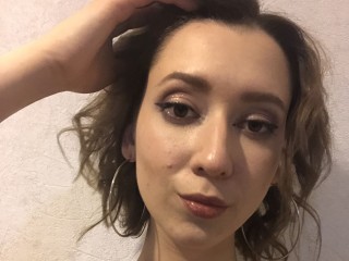 Marlene0018 webcam girl as a performer. Gallery photo 3.