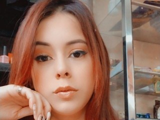 MagdaleneHenderson webcam girl as a performer. Gallery photo 2.