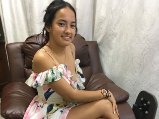 analisse_love webcam girl as a performer. Gallery photo 5.