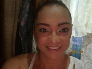 Emmabigboobs webcam girl as a performer. Gallery photo 3.