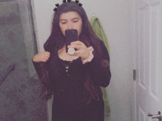 GypsySlave webcam girl as a performer. Gallery photo 2.