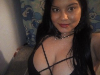 camihotlegs webcam girl as a performer. Gallery photo 1.