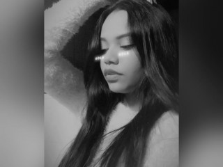 Lia_Hil webcam girl as a performer. Gallery photo 5.