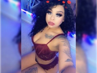 Carriebearyy webcam girl as a performer. Gallery photo 2.