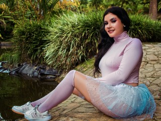 SamyBroown webcam girl as a performer. Gallery photo 3.