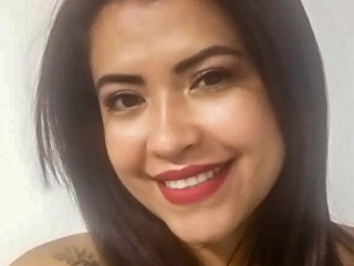 LoriCarson webcam girl as a performer. Gallery photo 2.