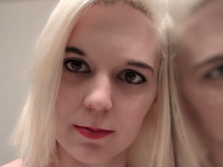 Seducere webcam girl as a performer. Gallery photo 4.