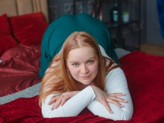 AlexiaCross webcam girl as a performer. Gallery photo 6.