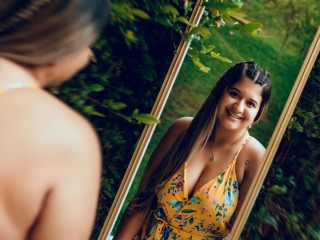 sophie_leroy webcam girl as a performer. Gallery photo 5.