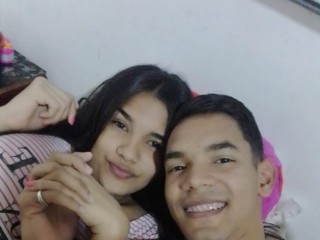 Acouplelove webcam girl as a performer. Gallery photo 3.