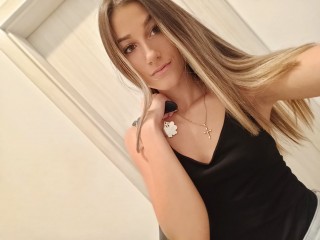 Lizzy_Annie webcam girl as a performer. Gallery photo 4.