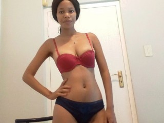 SexyLisa_za webcam girl as a performer. Gallery photo 3.