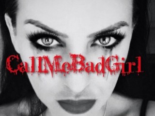 Chat with Callmebadgirl live now!