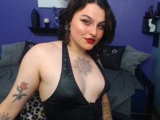 streamate OnyxLuna webcam girl as a performer. Gallery photo 5.