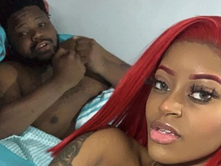 JaylaskyShawnpounds webcam girl as a performer. Gallery photo 2.